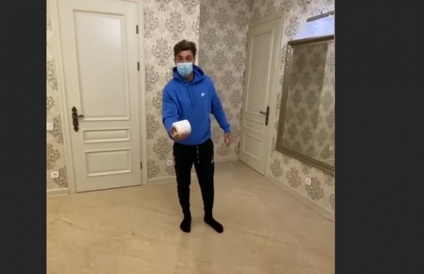 Футболист "Ростова" Норманн призывал всех соблюдать карантин в связи с коронавирусом